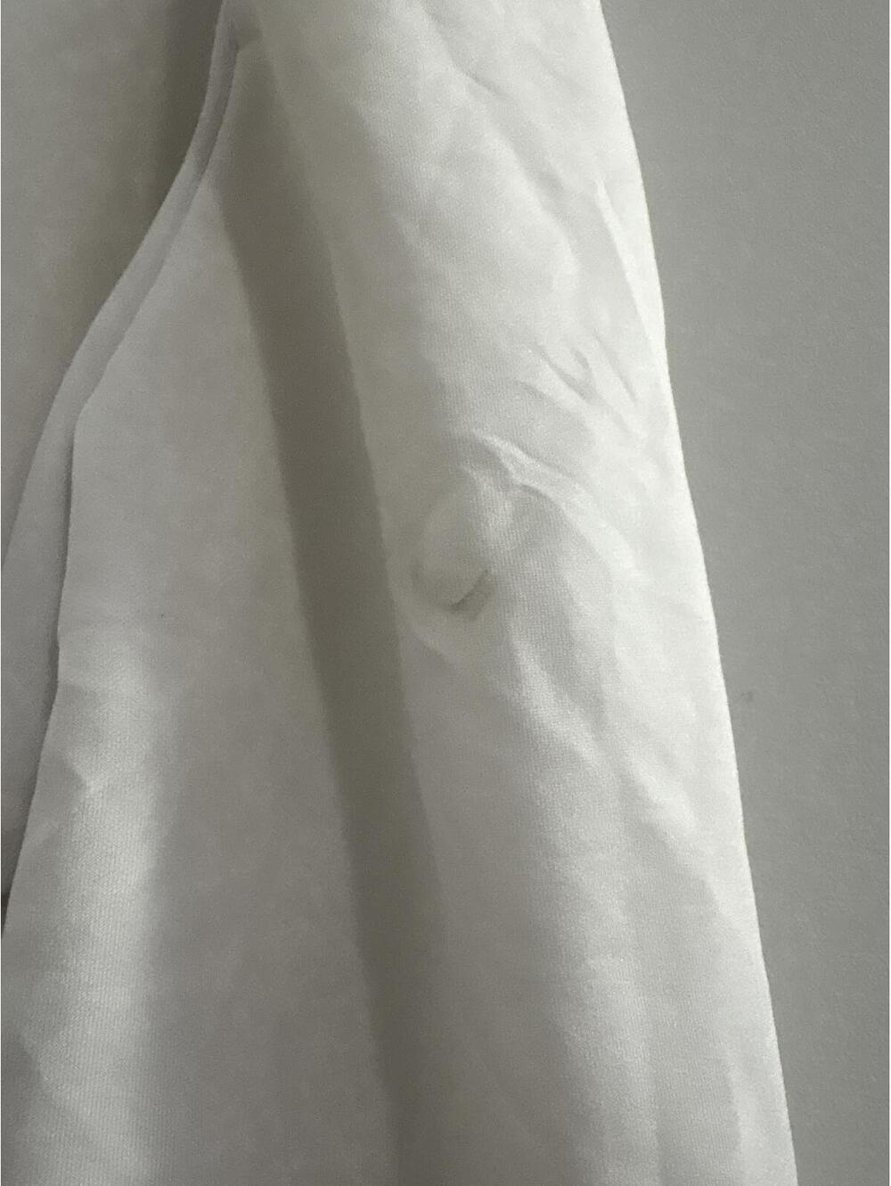 Ashley Stewart 22/24 White Blouse Gold Chain Detail - CALLOUT - Picture 2 of 3